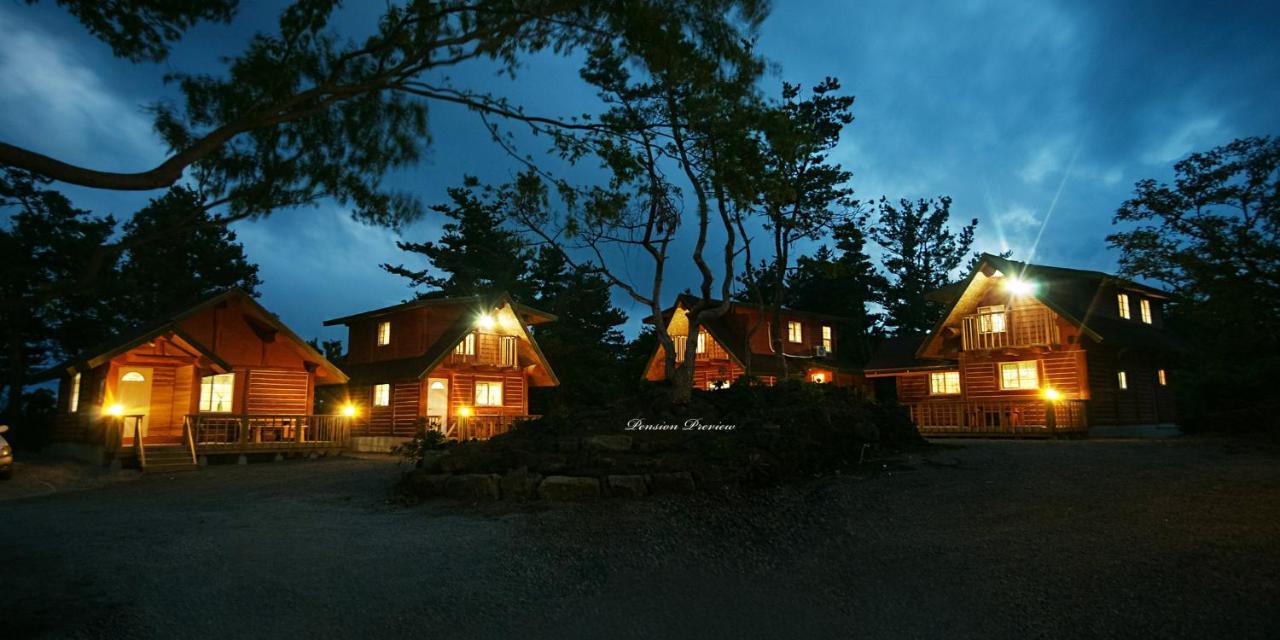 Jeju Joa Log Pension Seogwipo Eksteriør bilde